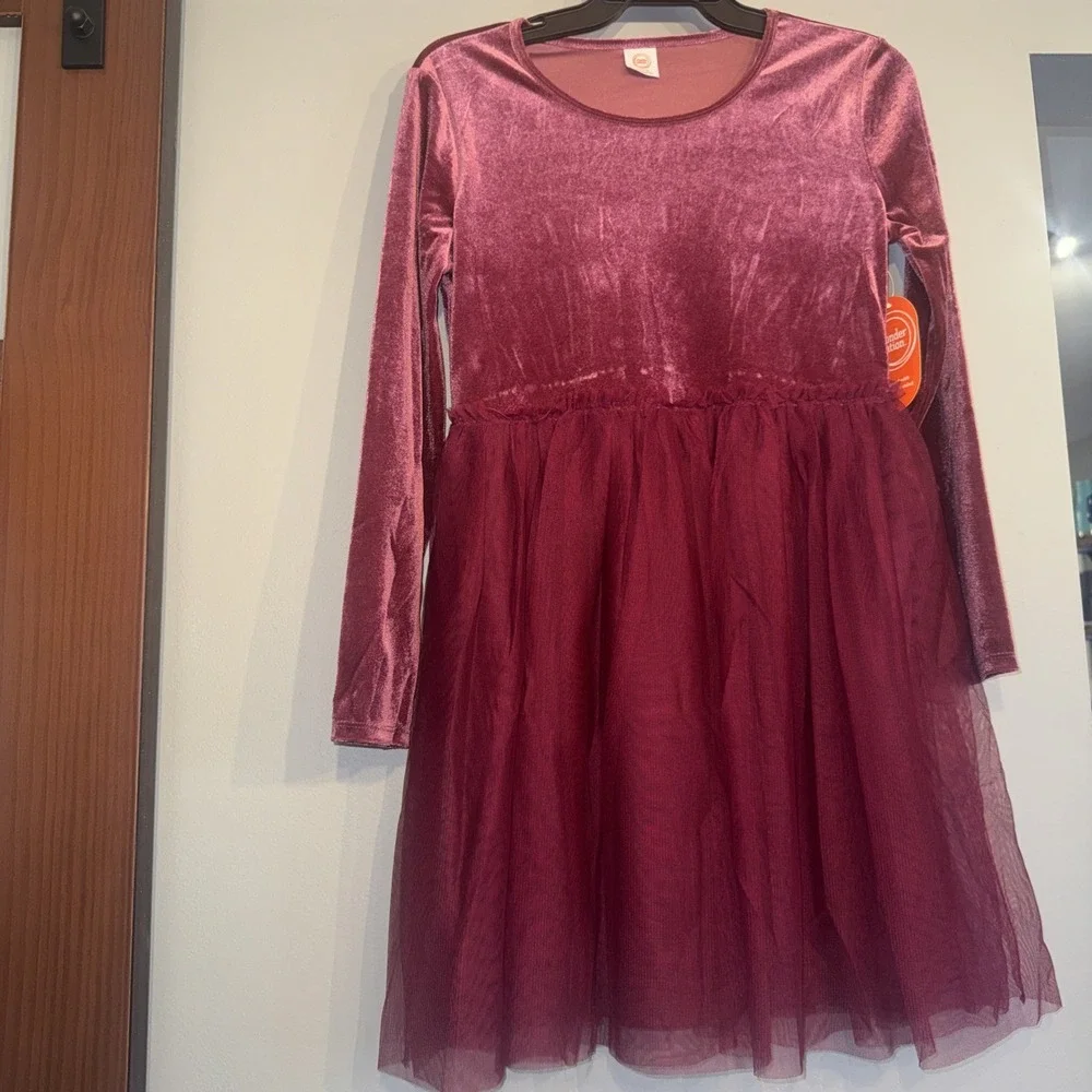 Girls Dress Maroon Velvet Top, Lace Bottom. XL 14/16 New